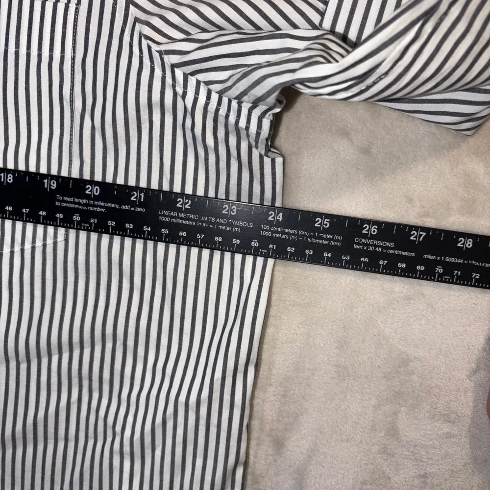 Banana Republic Mens XL Long Sleeve Striped Button Down Shirt Gray White 404236